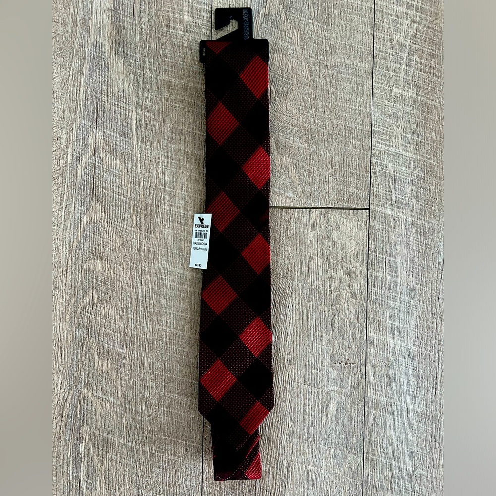 Express Red Patterned Neck Tie *NEW*
